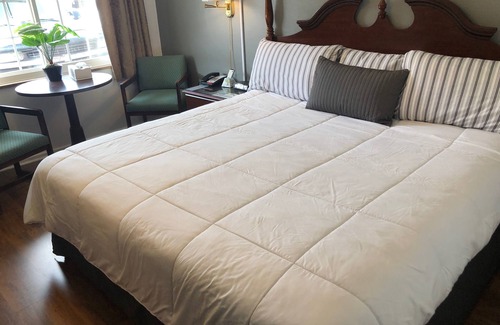 Buckhannon Hotel | The Baxa Inn