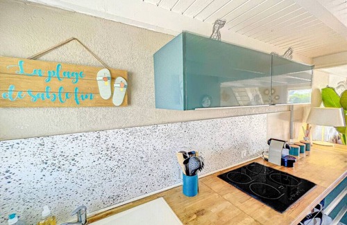 Orient Bay Condo | The Beach, central, 50m from Orient Bay Beach