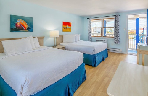 Ship Bottom Hotel | The Beach House at Drifting Sands