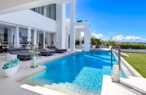 West End Village Villa | The Beach House in Meads Bay by Personal Villas - Private Contemporary Style