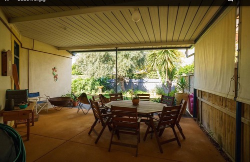 Semaphore House | The Beach House, Semaphore