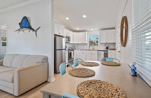 Alligator Point House | The Beach Nest - A Newly Renovated Paradise!