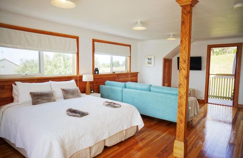 Stanley House | @ the beach & not quite @ the beach Holiday Cottages - Stanley
