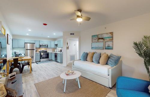 Del Mar Apartment | The Beach Suite #1