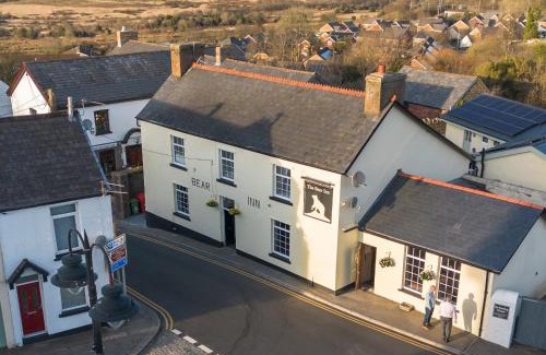 Llantrisant Hotel | The Bear inn