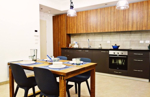 Mea She'arim Apartment | the beautiful house