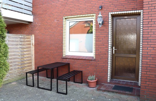 Holtgast Apartment | The beautiful, quietly located vacation apartment Borkum