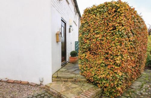 Balterley Apartment | The Beehive