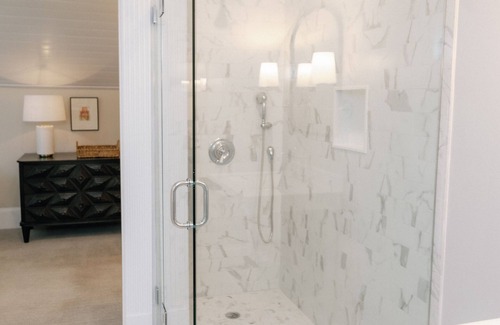 Peabody Hotel | The Bell Inn