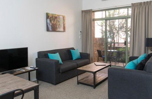 Wollongong CBD Apartment | The Belmore Apartments Hotel