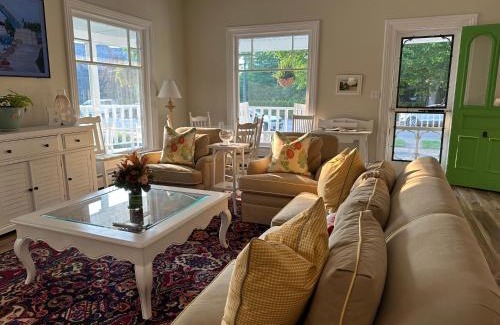 Charlevoix Bed & Breakfast | The Belvedere B&B