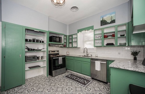 Canyon House | The Bensyn House, Near WTAMU & Town Square