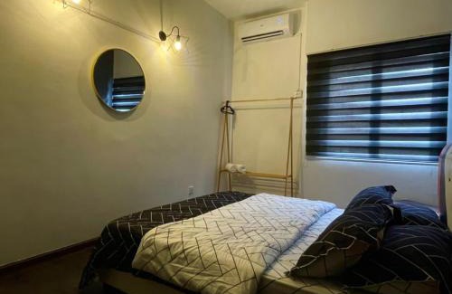 Baharu Apartment | The Berlian Guesthouse - Teluk Kemang - 2 bedrooms apartmens with pool view