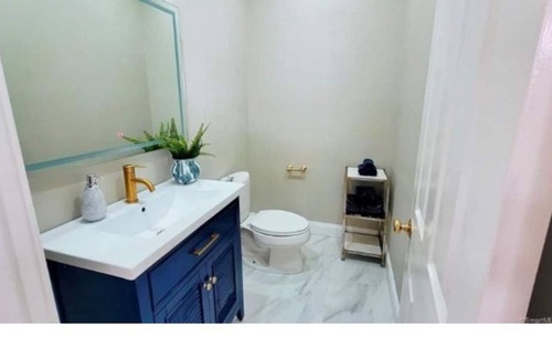 Redding Ridge House | The Best of Bethel/CT Luxury 5 Bdrm Home with Heated Pool