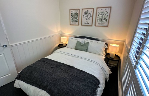 Robertson House | The Best of Both Worlds