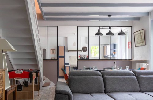 Combrit House | THE BIG HOUSE
