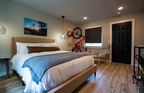 Bentonville Cabin | The Bike Inn #3, Mt Kessler, Single Room