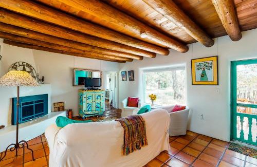 Taos House | The Bird House