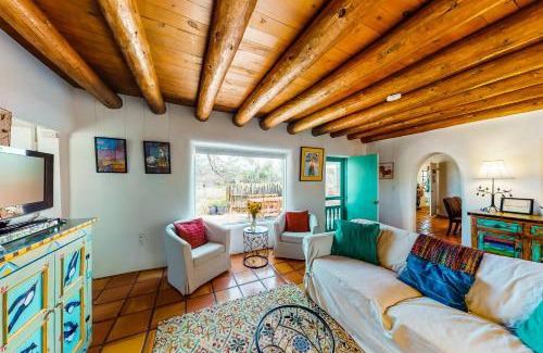 Taos House | The Bird House