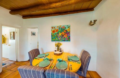Taos House | The Bird House