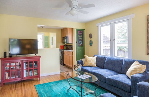 Spokane Cottage | The Birdhouse - A charming cottage on the South Hill