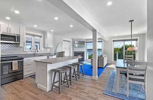 Gloucester Villa | The Birds Eye View Villa & Pavilion Beach