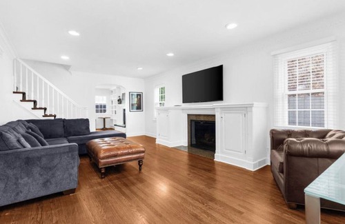 Birmingham House | The Birmingham Abode
