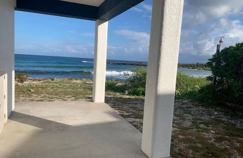 Isla de Utila Apartment | The Black Coral, Upscale Living on Utilann