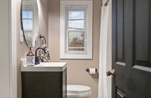 New Albany Apartment | The Black Ensemble O.T.C.