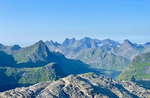 Sørvagen Ski Chalet | The blacksmith's place - Cozy Rorbu in Lofoten