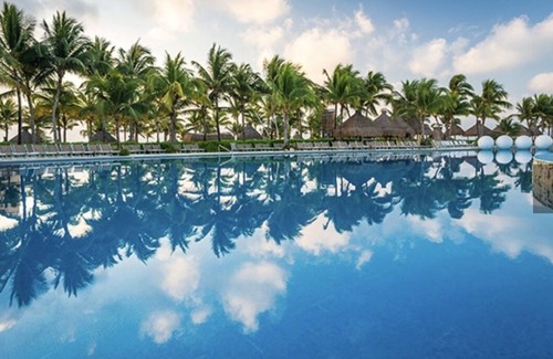 Villa Juarez Apartment | THE BLISS TWO BEDROOM SUITE