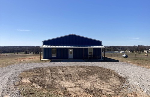 Springtown House | The Blue Barndo