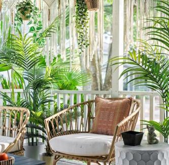 Downtown Orlando House | The Blue Bungalow - Peaceful, Porch, Hot Tub, Downtown