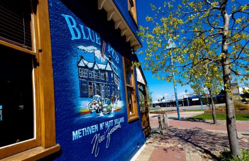 Methven Hotel | The Blue Pub