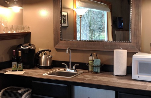 Oak Harbor Bed & Breakfast | The Bluff on Whidbey B&B