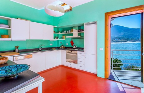 Scaglieri Villa | The Boat - Pieds dans l'eau