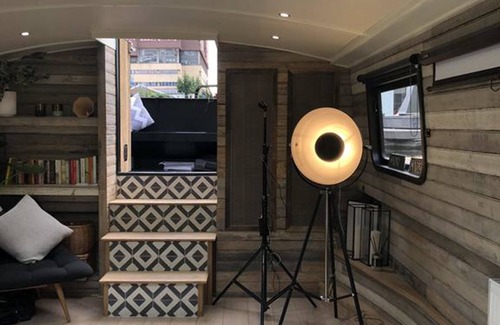 Paddington Boat Rental | The Boathouse London