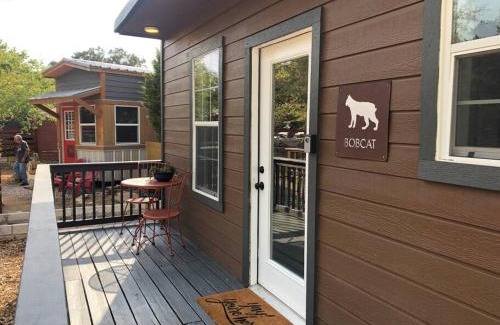 Austin House | The Bobcat Cabin - The Cabins at Rim Rock