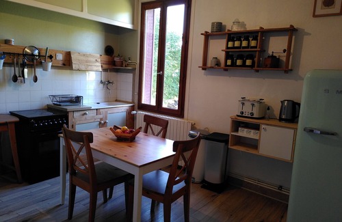 Lompnes Apartment | The botanist's pied-à-terre
