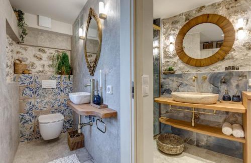 Doukades Apartment | The Botzos Residence - Terracotta & Olive Suites