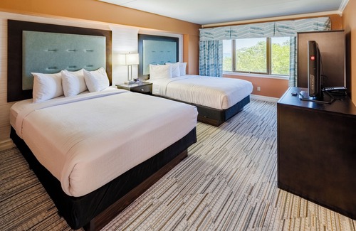 Saint Joseph Hotel | The Boulevard Inn & Bistro