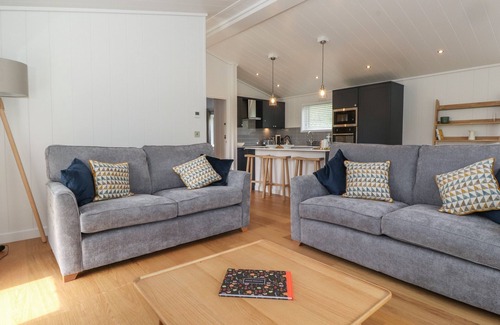 Haverthwaite Cottage | THE BRAMBLES, pet friendly, with a garden in Haverthwaite