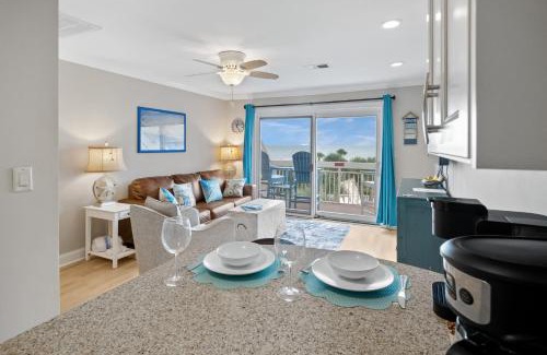 North Forest Beach Apartment | The Breakers #328 Beach Condo Beautiful Ocean View at Coligny Beach, 4 N Forest Beach Drive Hilton Head, Walk to shops Restaurants Vacation Rental HHI LLC