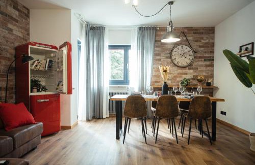 Colugna Apartment | The Brick 194, 7 posti letto