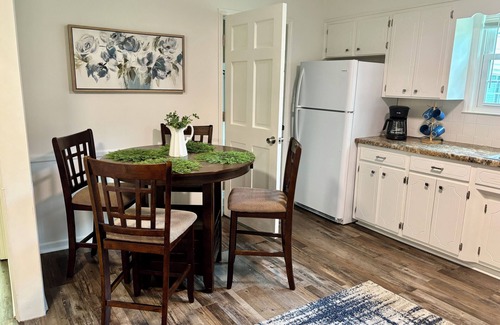 Boiling Springs House | The Brick Haven - Charming red brick retreat 3 Bdr home with gameroom & sunroom
