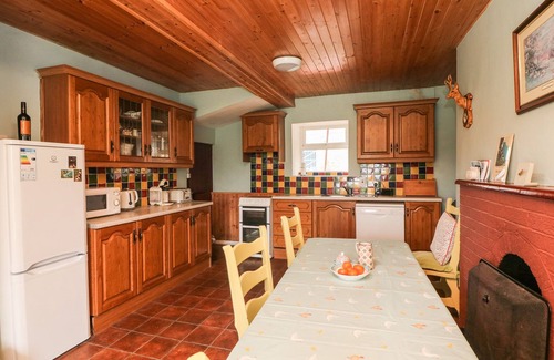 County Waterford House | THE BRIDE VALLEY FARMHOUSE in Tallow, County Waterford
