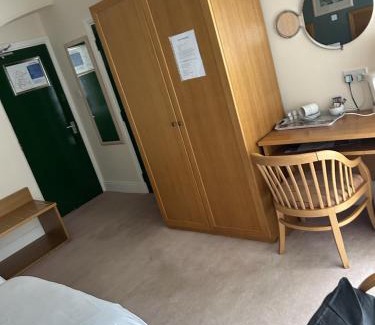 Durham Bed & Breakfast | The Bridge Hotel