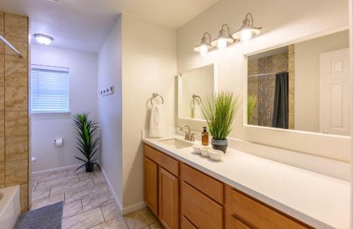 Odessa House | The Bright Home