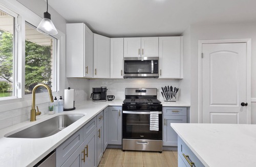 Brookfield House | The Brookfield Breakaway w/Game Room