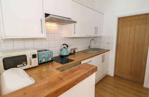 Ainley Top Cottage | The Button Box